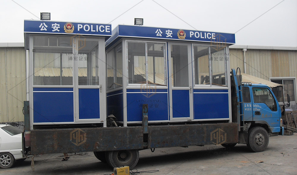 公安崗?fù)ぱb車(chē)